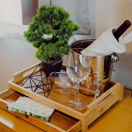 Hotel Bonsai 니엠차 외부 사진