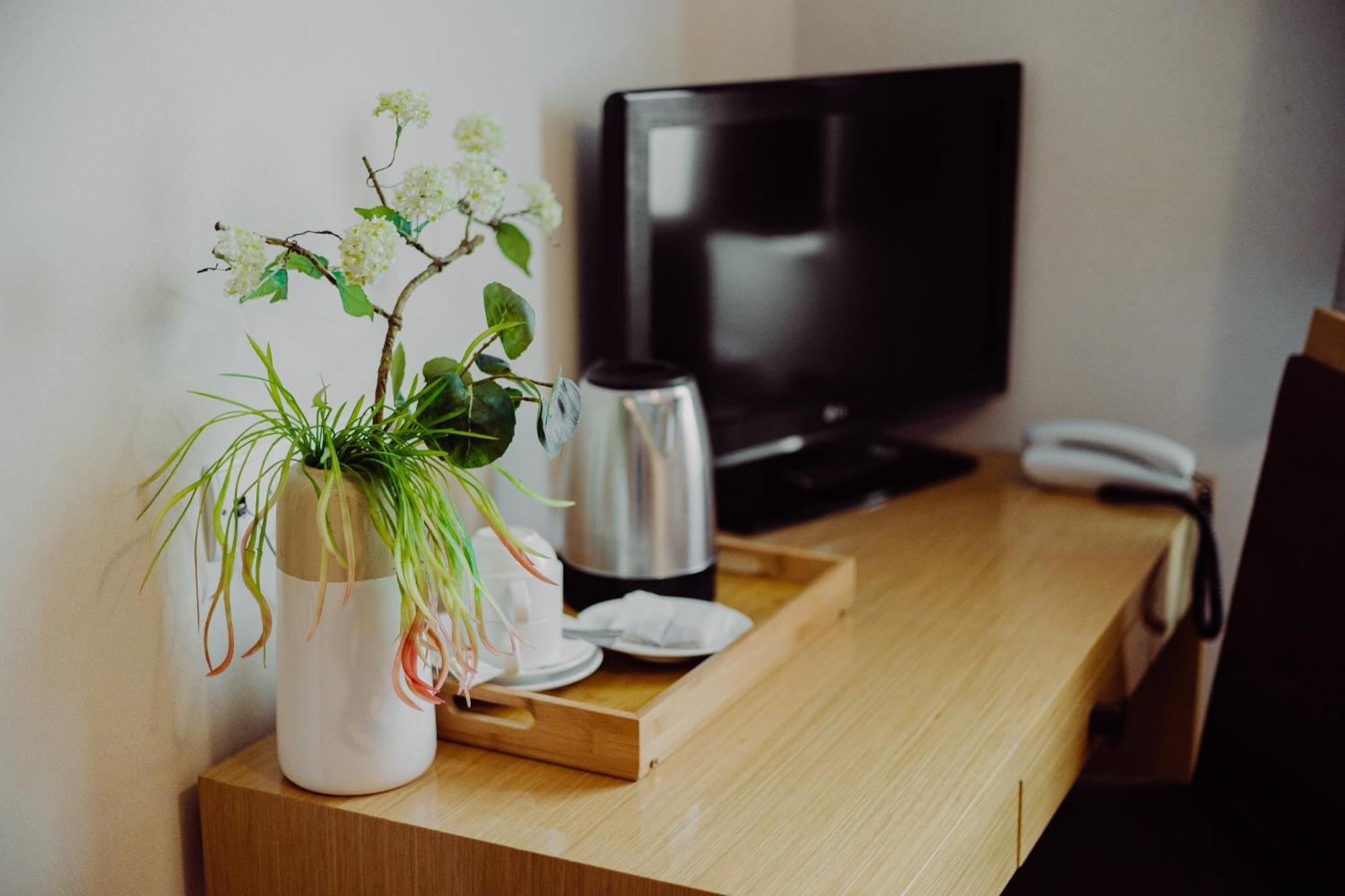 Hotel Bonsai 니엠차 외부 사진