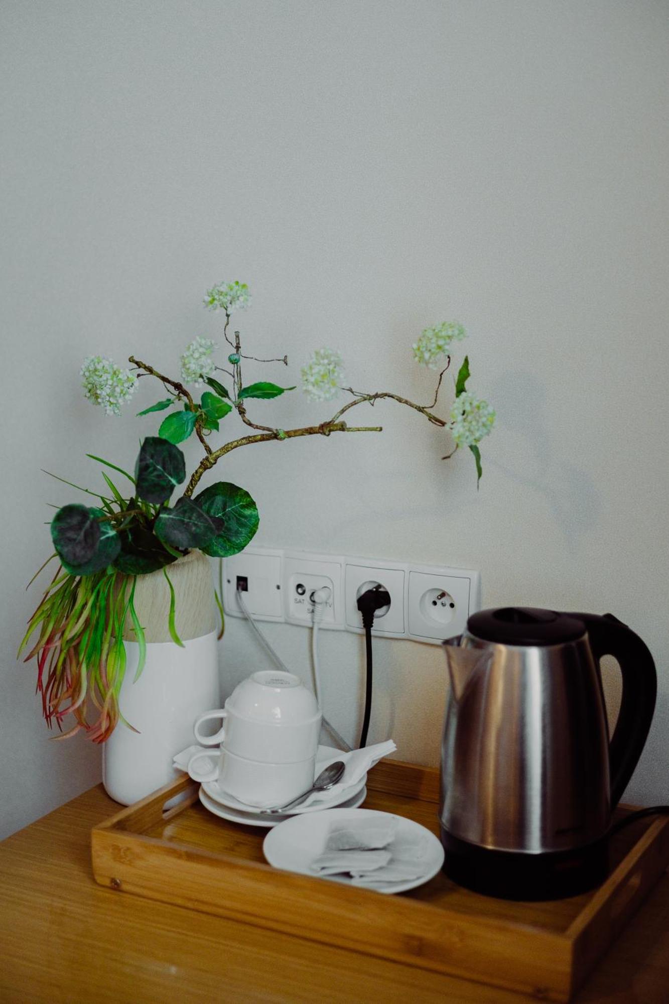 Hotel Bonsai 니엠차 외부 사진