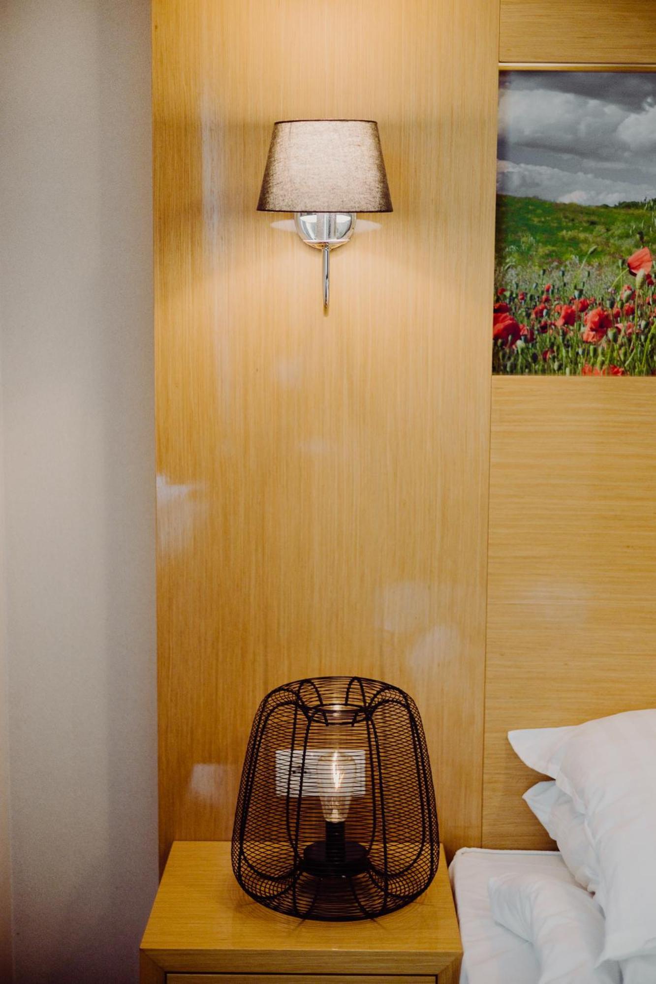 Hotel Bonsai 니엠차 외부 사진