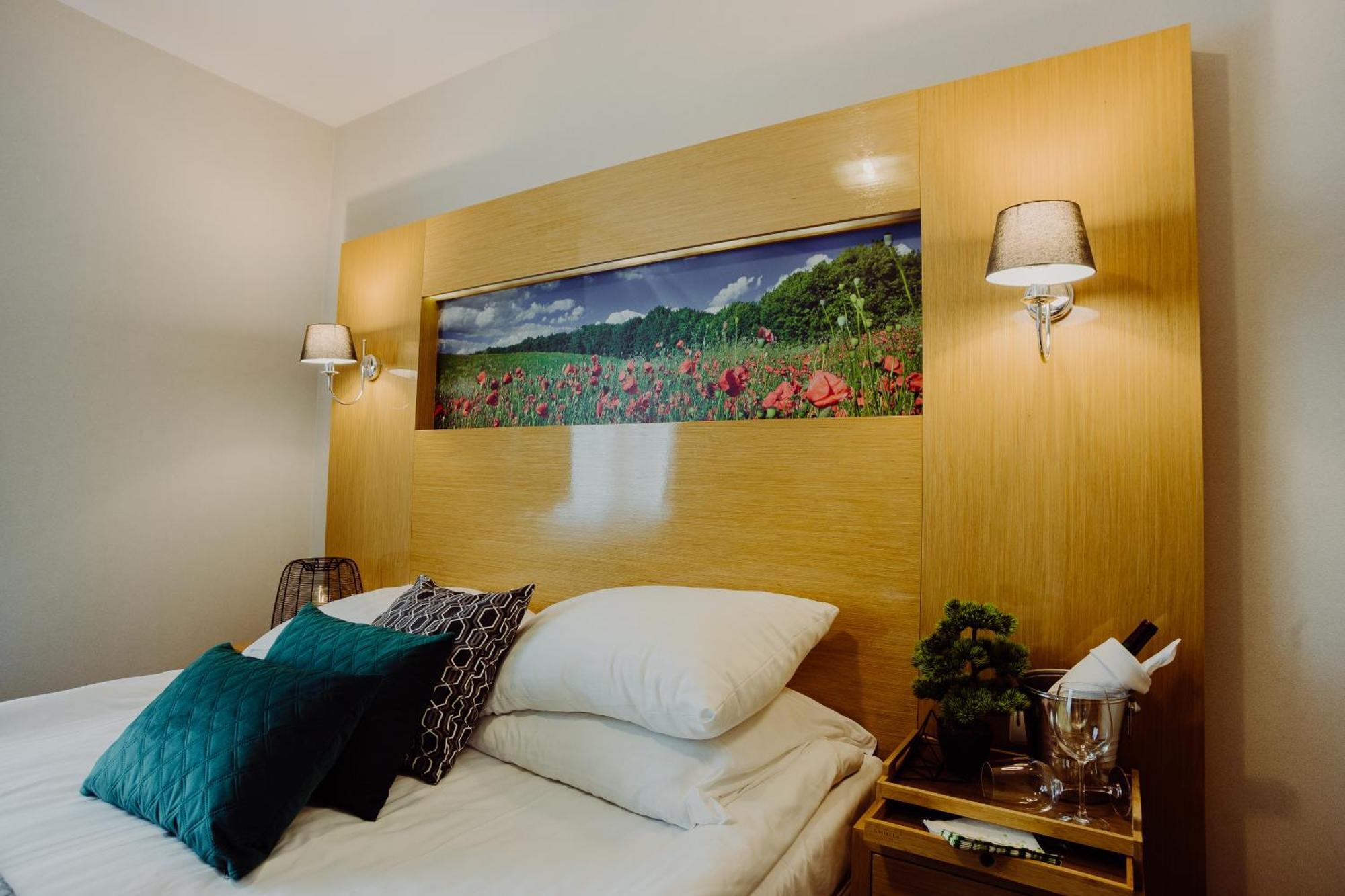 Hotel Bonsai 니엠차 외부 사진